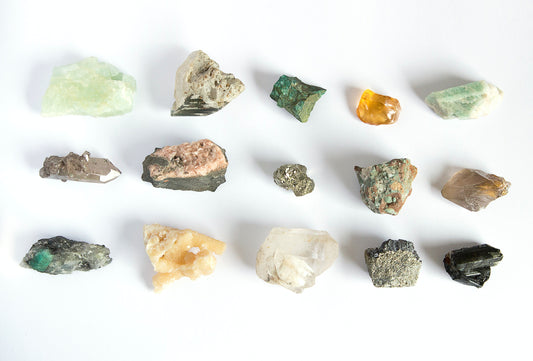 Varieties of Zircon Stone