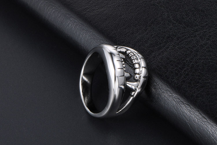 Personalized Crocodile Teeth Ring Men Titanium Steel Jewelry