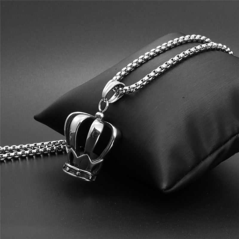 Trendy Titanium Steel Crown Pendant Necklace for Men - European and American Jewelry Gift