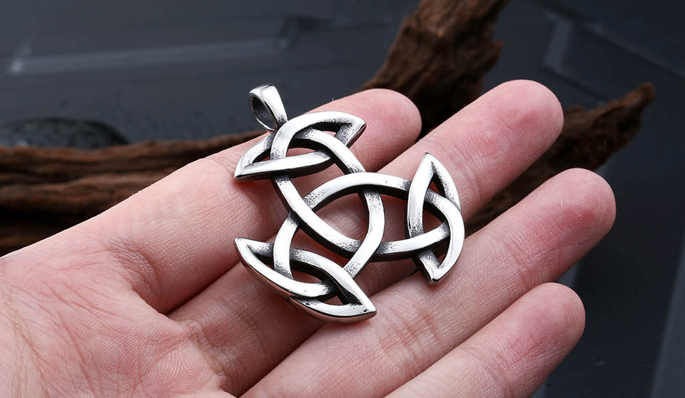 Personalized Viking Geometric Pattern Pendant for Men – Wholesale European and American Jewelry Supply