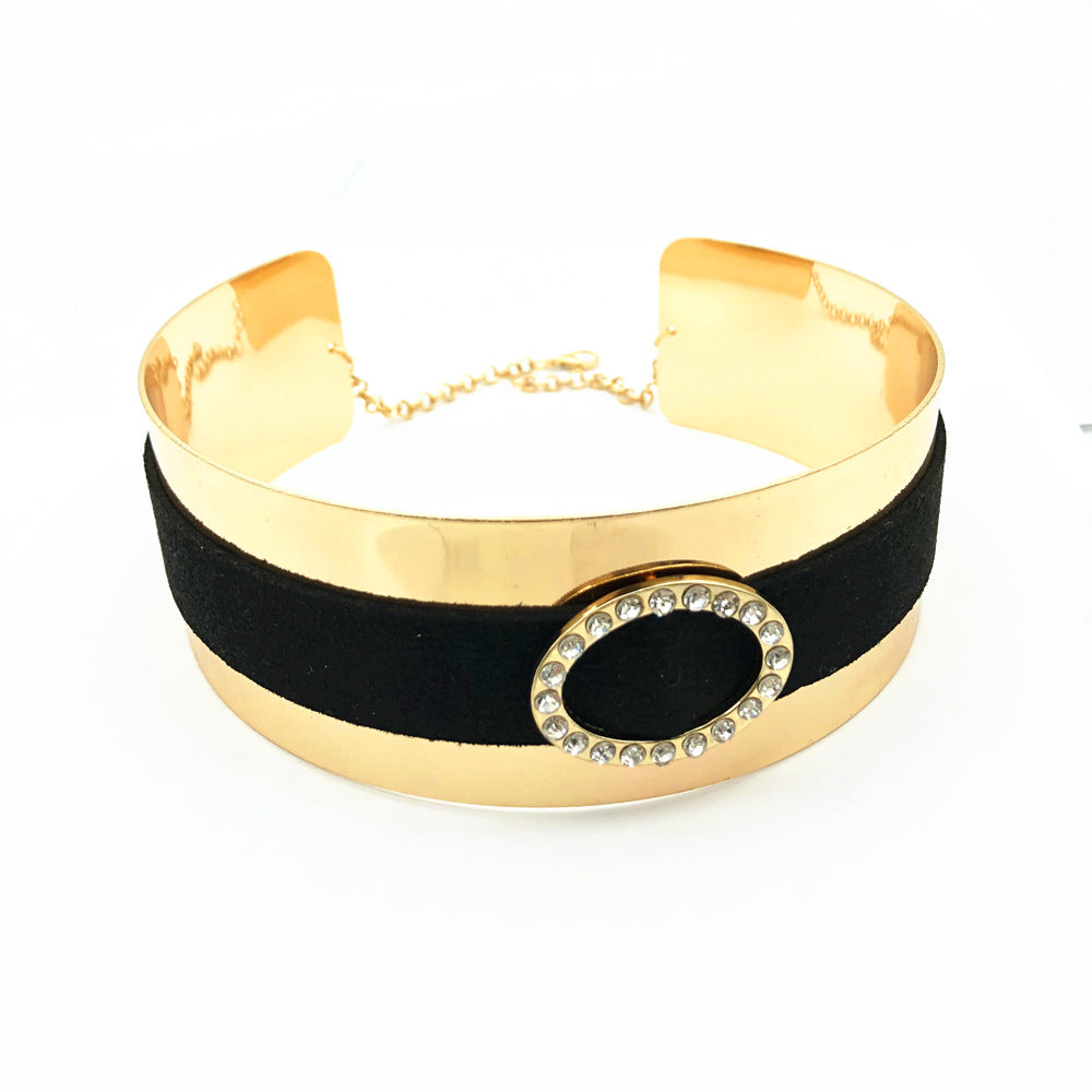 European Punk Nightclub Choker Necklace with Exaggerated Collar