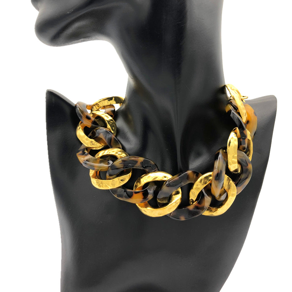 Bold Resin Alloy Statement Necklace for Women - European and American Style Accessory from Planderful Collection
