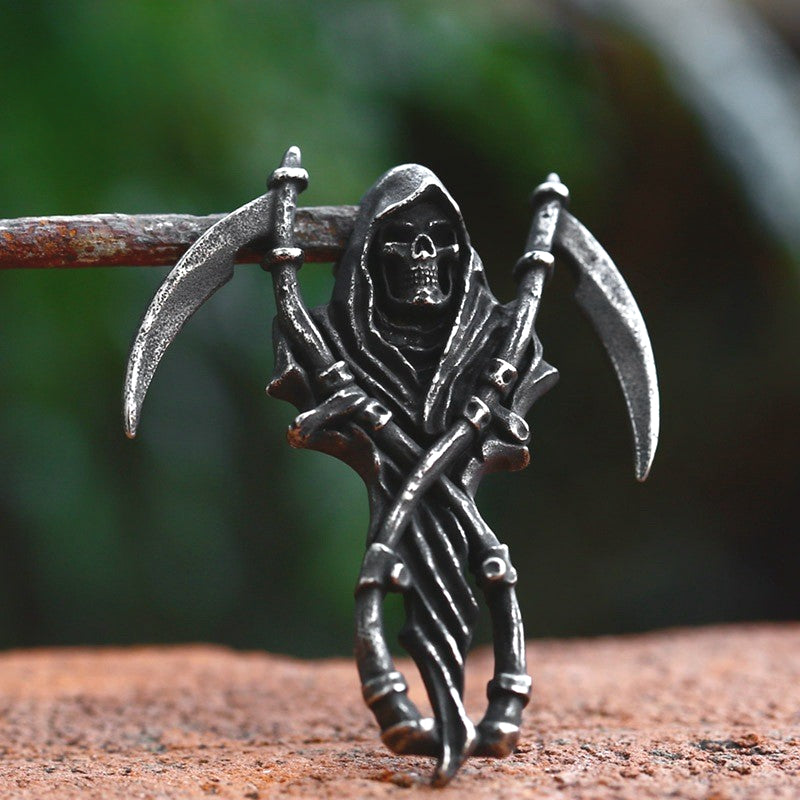 Titanium Steel Retro Hip-Hop Skull Pendant with Dual Sickle Design for Men