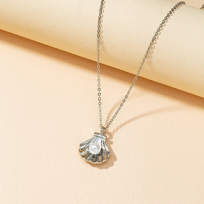 European Pearl Shell Necklace - Vienna Verve Collection