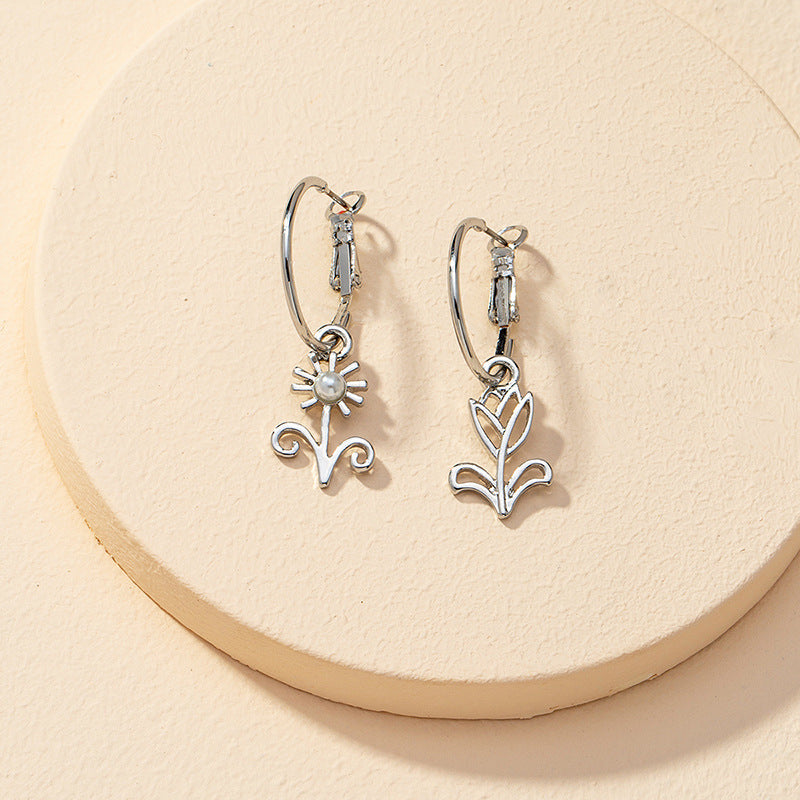 Vienna Verve Collection: Stylish Asymmetrical Metal Flower Stud Earrings