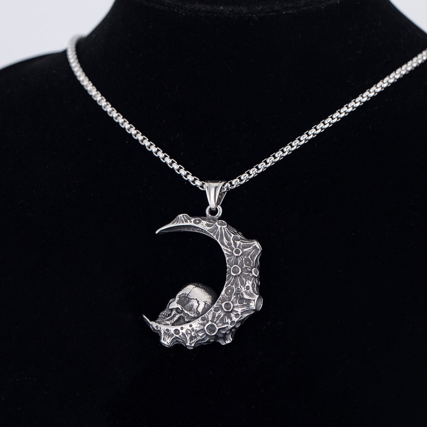 Stainless Steel Necklace – Statement Moon Skull Pendant With Starry Sky Crescent For Men