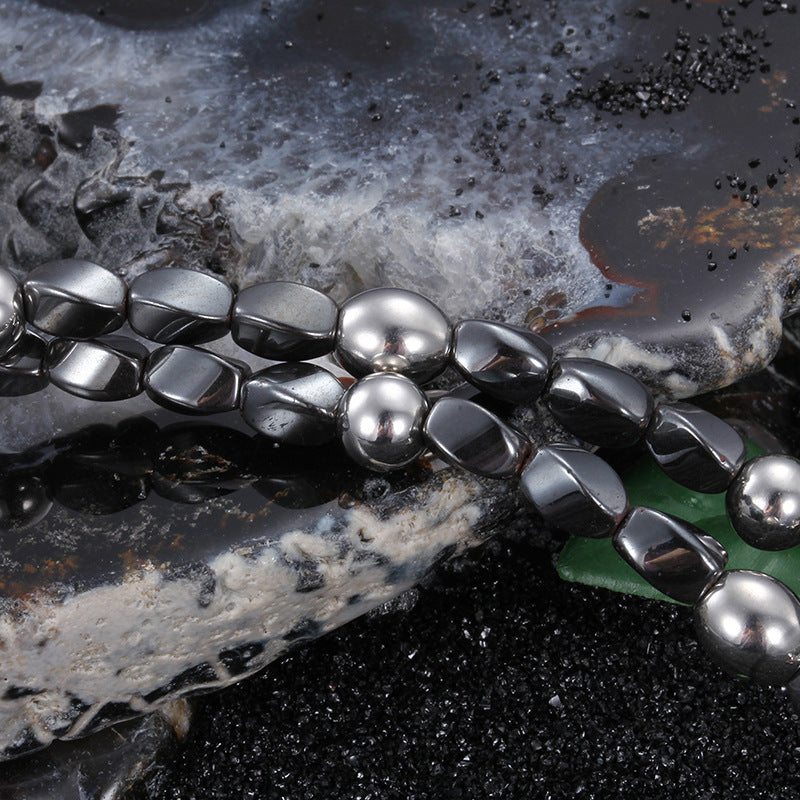 Bold Titanium Steel Lion Head Pendant Necklace for Men - Trendy Round Bead Design