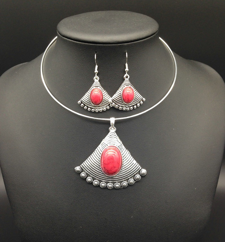 Retro Turquoise Geometric Fan Necklace and Earrings Set in European Style