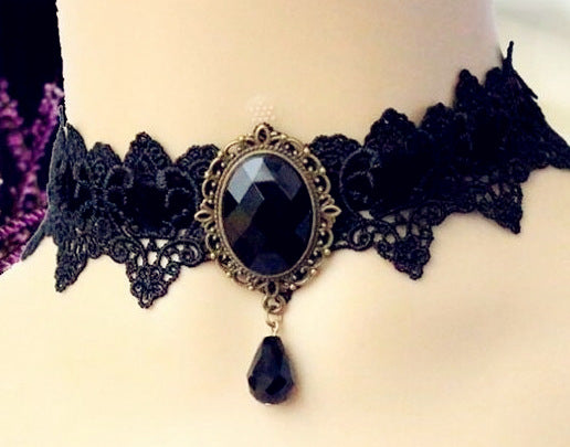 Black Glass Lace Necklace with Collarbone Chain for Women's Fashion Accessory Wholesale