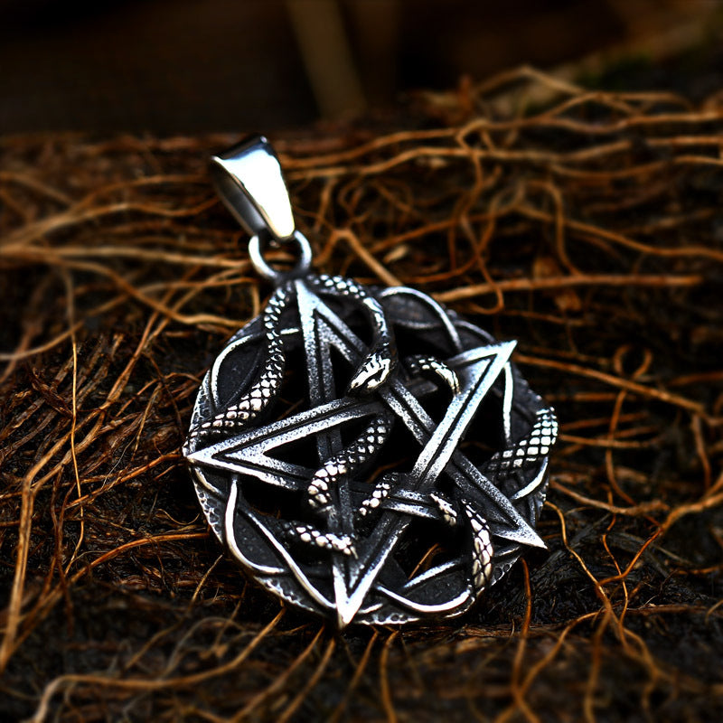 Retro Stainless Steel Star Snake Pendant - Personalized Men's Titanium Steel Jewelry for Wholesale