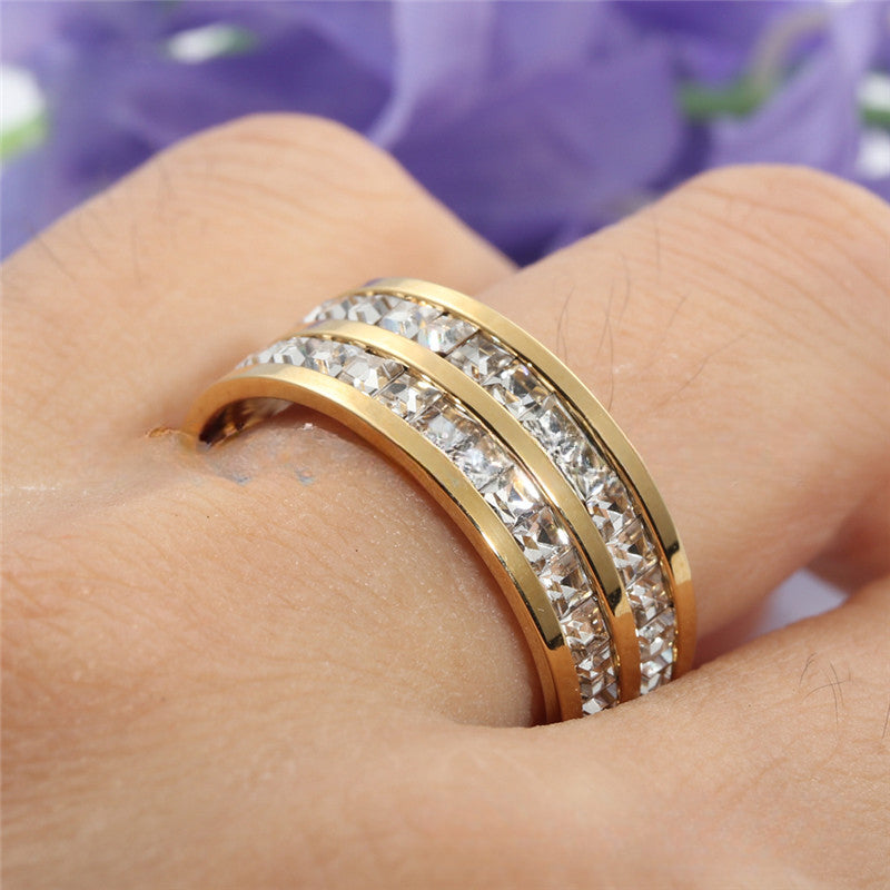 Titanium Steel Retro Zircon Wedding Ring for Trendy Girls - Stainless Steel White Stone Accessory