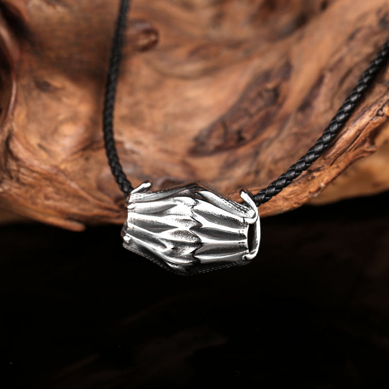 Trendy Titanium Steel Men's Pendant - Retro Fashion Jewelry Wholesale