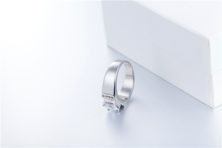 Elegant Titanium Wedding Ring with Zircon for Men