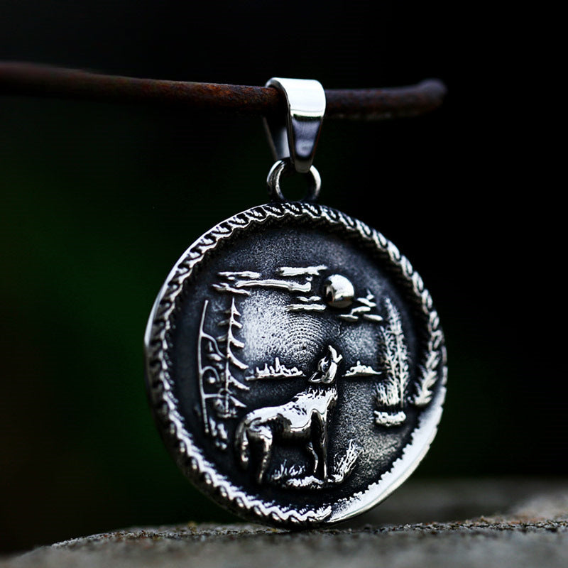Titanium Steel Wolf Head Pendant - Retro Dominant Design for Men