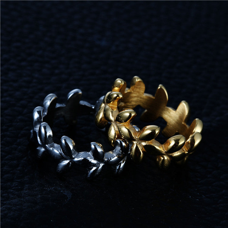 Trendy Titanium Steel Leaf Wreath Ring for Men and Women - A Stylish Gift Idea