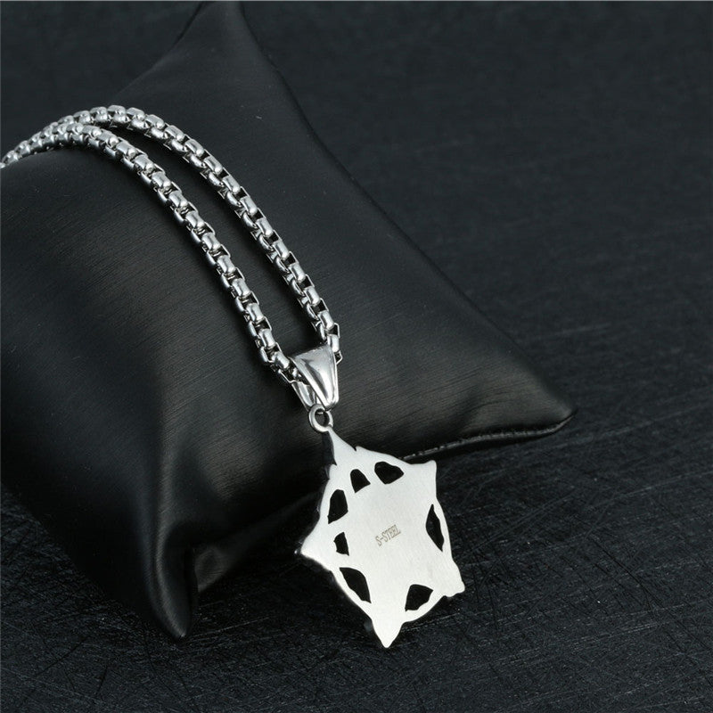 Men's Retro Rock Titanium Steel Skull Pendant Necklace with Pentagram Design