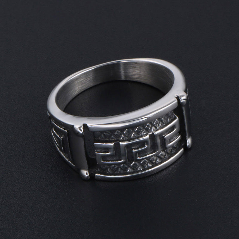 Trendy Retro Men's Titanium Steel Ring with Cool Great Wall Design - Personalized Casting Jewelry for Men