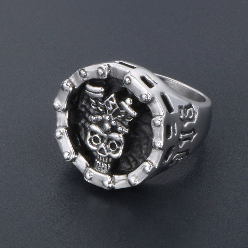 Personalized Titanium Steel Skull Ring - Trendy Car Chain Design for Men - Wholesale Fashion Jewelry Accessories