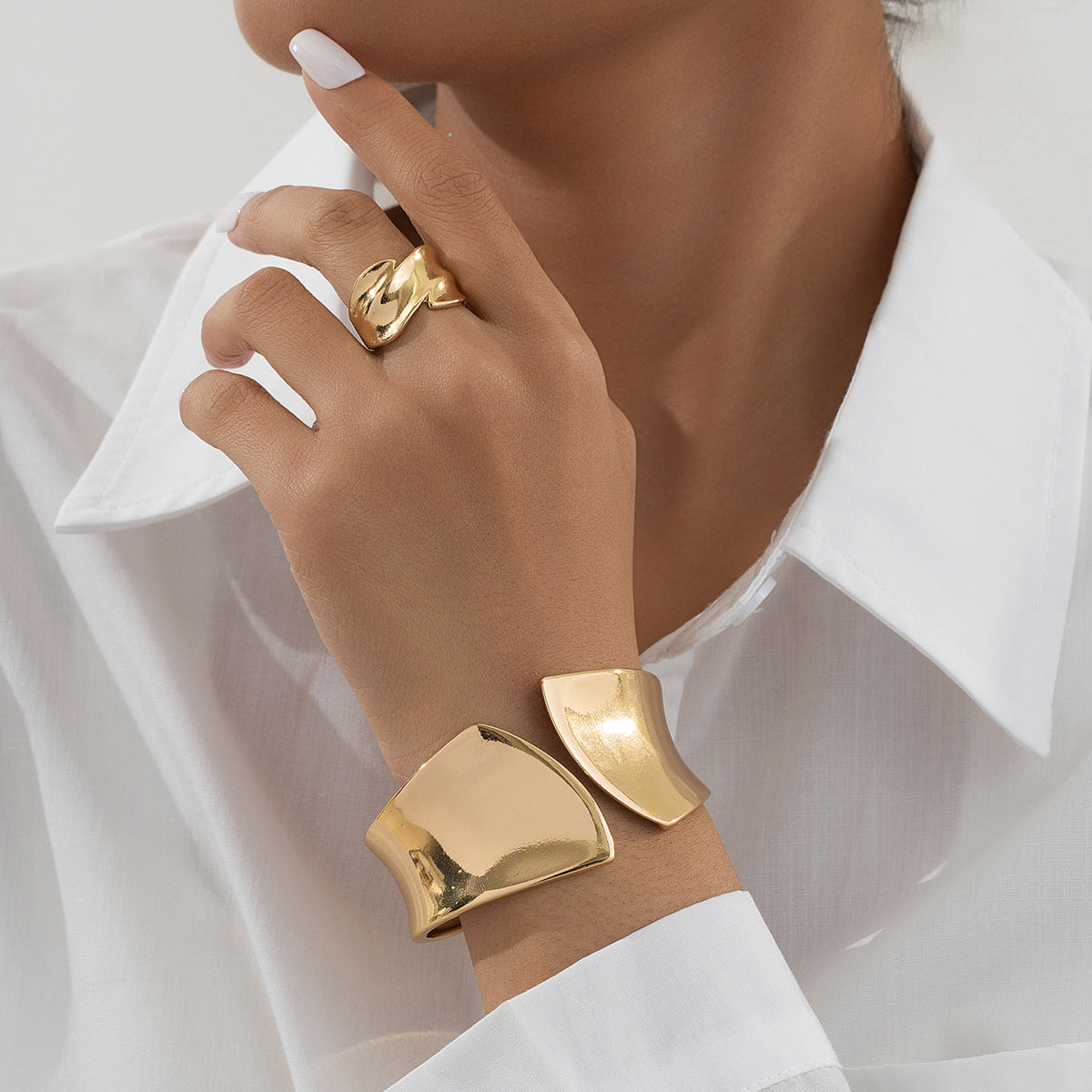 Planderful Vienna Verve Women's Geometric Jewelry Set