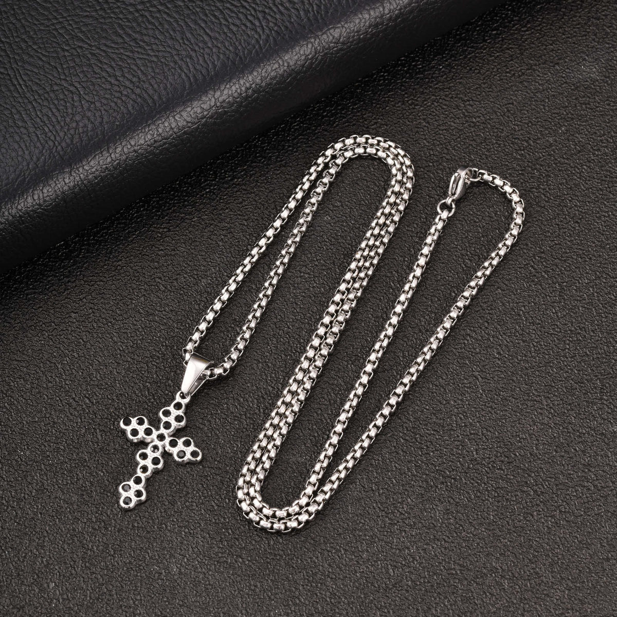 Stainless Steel Zircon Cross Neutral Wind Stacked Wearing Exquisite Gothic Street Holiday Necklace