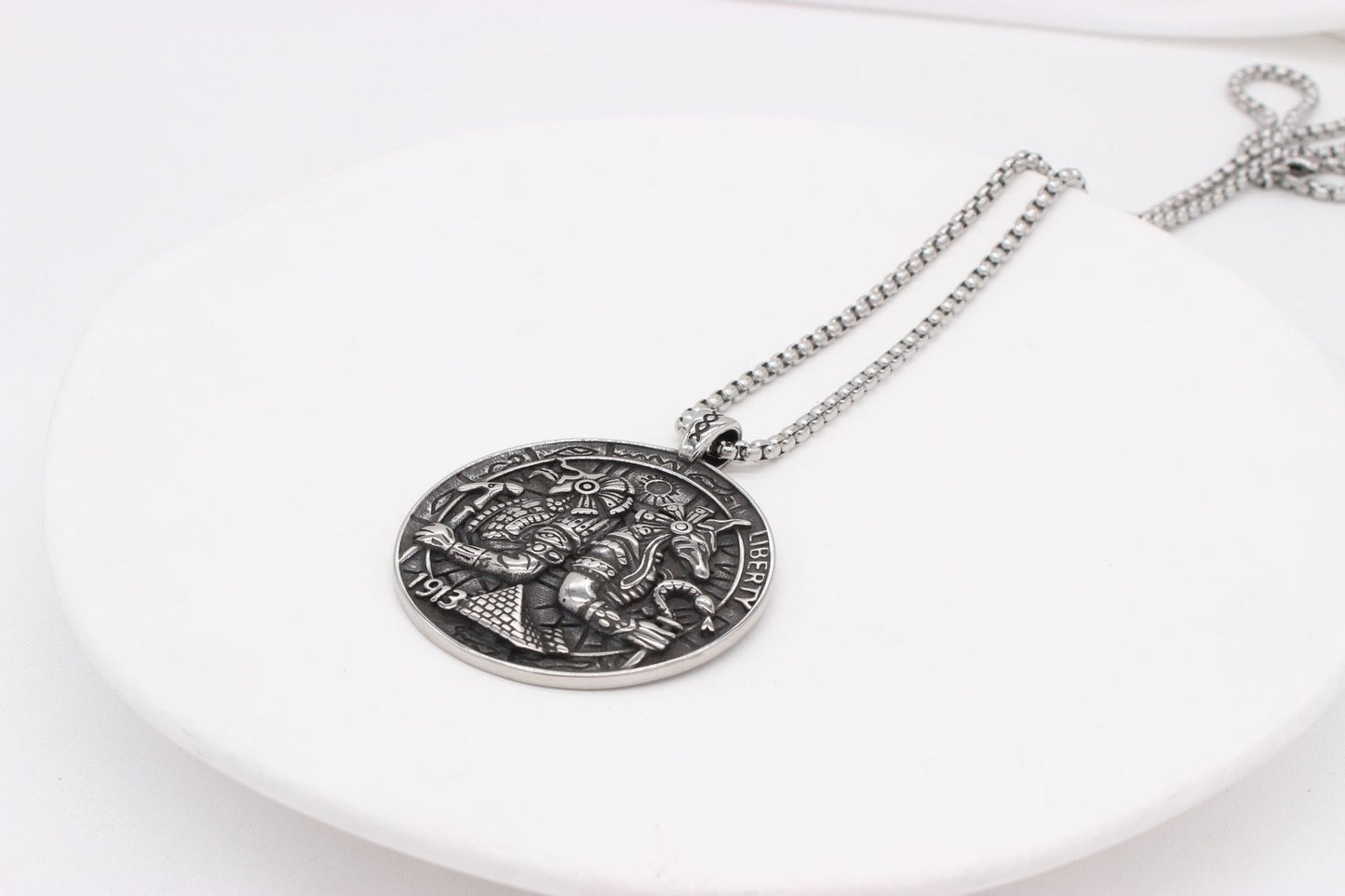 Anubis Pendant Titanium Steel Card Pendant For Men And Women Unisex Protection Statement Planderful Everyday Genie