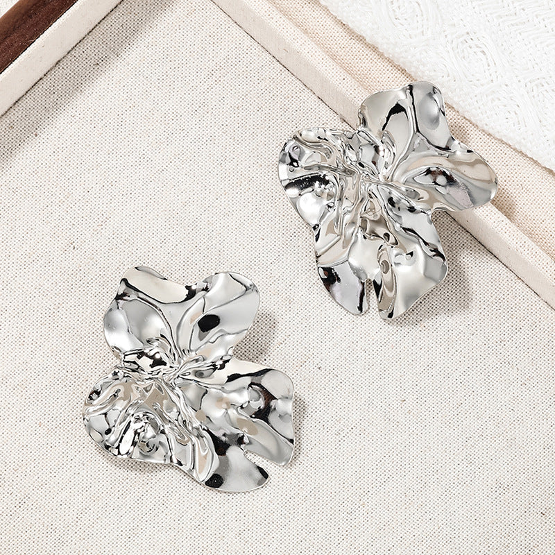 European and American Fashion Liquid Metal Irregular Flower Earrings - Vienna Verve Collection