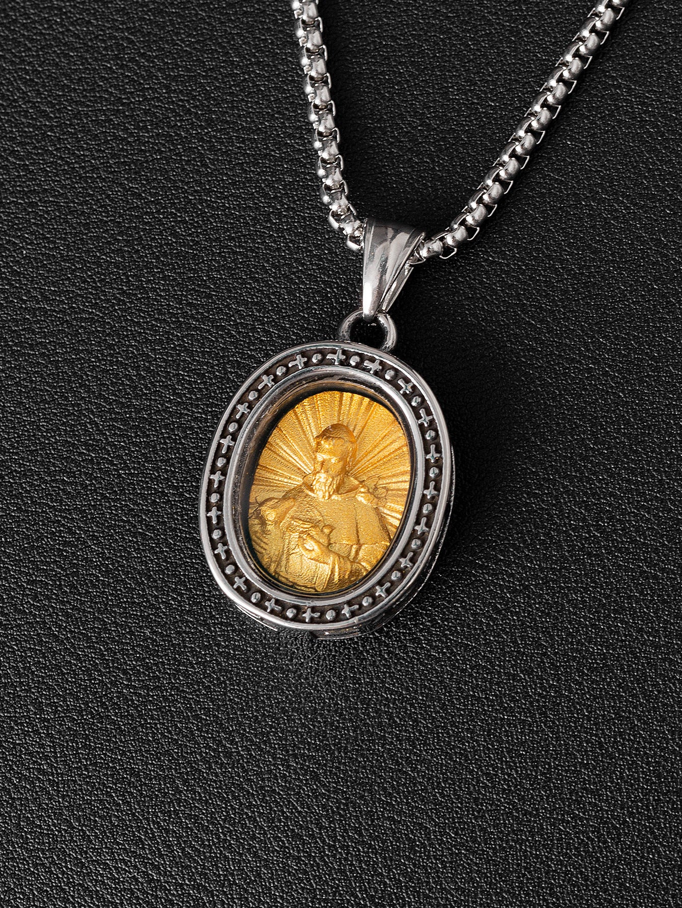 Steel Necklace – Elegant Virgin Portrait Pendant