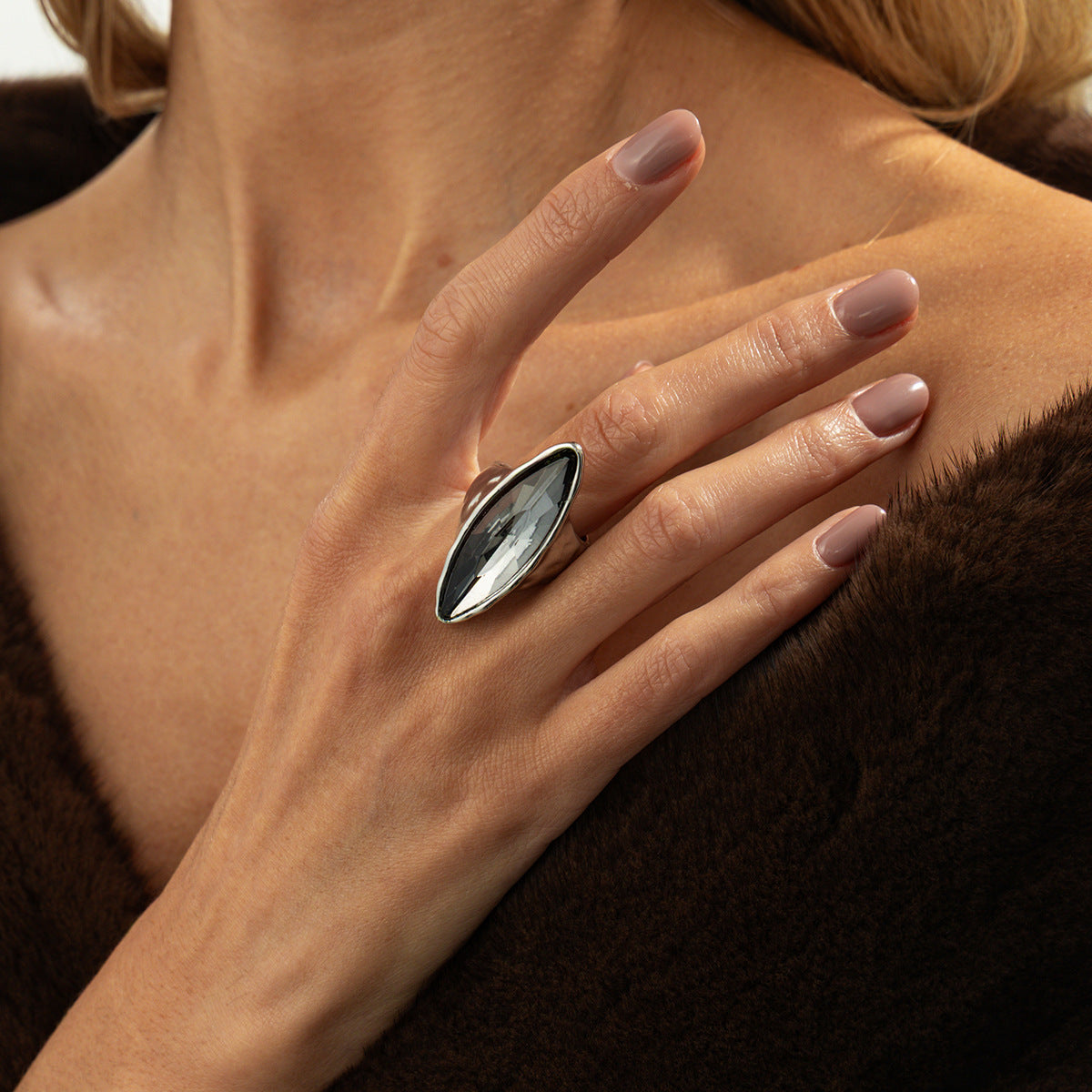 Black Acrylic Ring Planderful Vienna Verve For Minimalist Women Geometric Square Statement Jewelry
