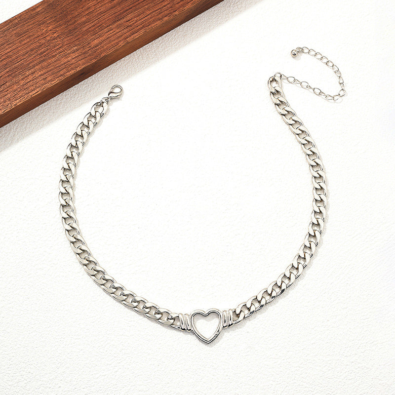 Trendy Retro Hollow Heart Wide Face Necklace - Vienna Verve Collection