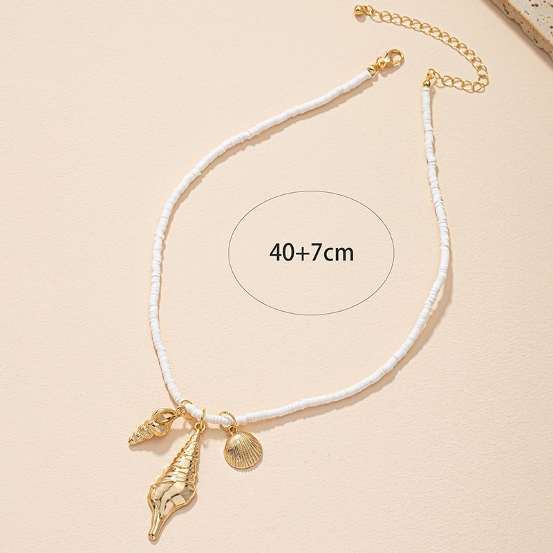 Bohemian Conch Pendant Necklace with Elegant Metal Shell Design