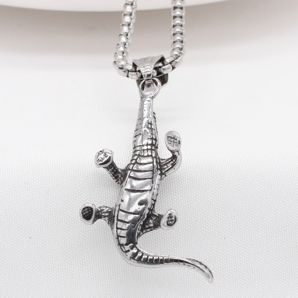 Personalized Retro Crocodile Men's Pendant Necklace in Titanium Steel - European and American Style