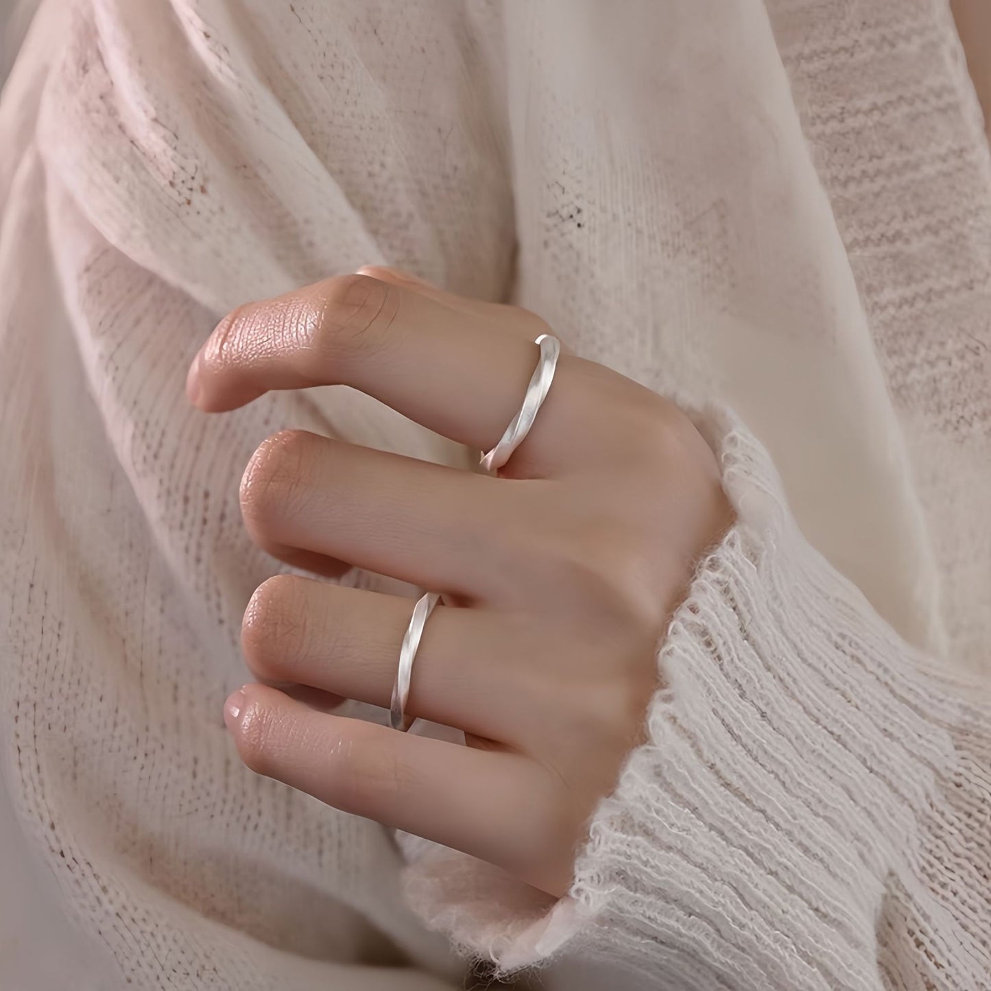 Planderful Mobius Ring Frosted Twist Unisex Sterling Silver S925 Adjustable Gift For Couples