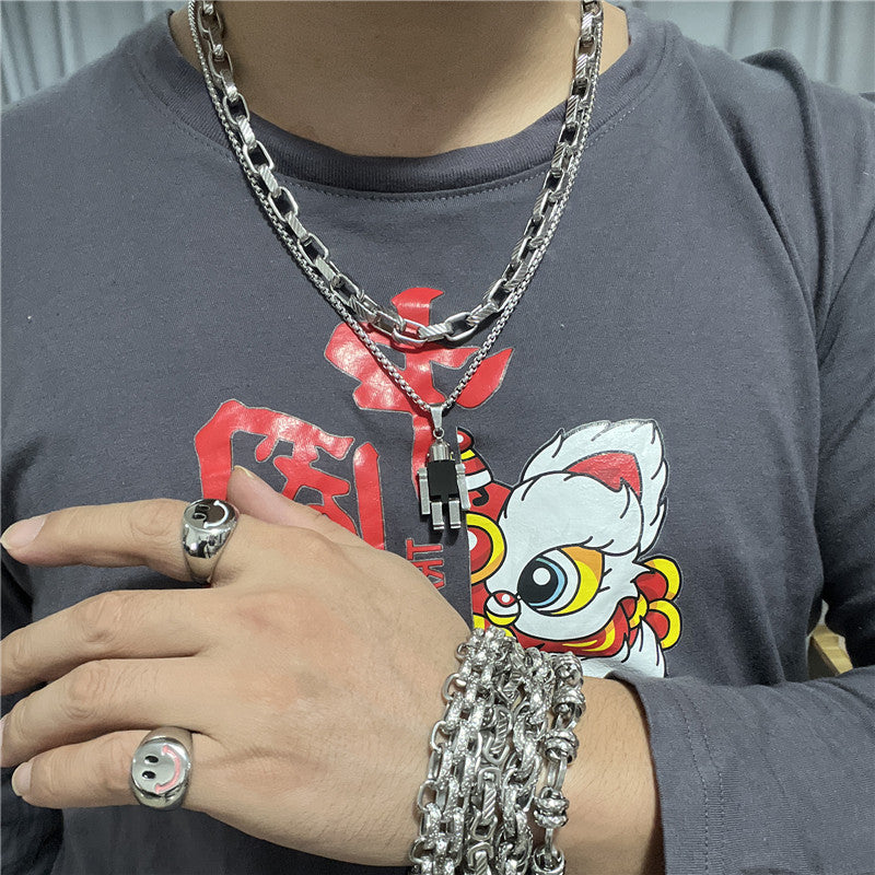 Personalized Retro Titanium Steel Robot Pendant Necklace for Men - Trendy Stainless Steel Design