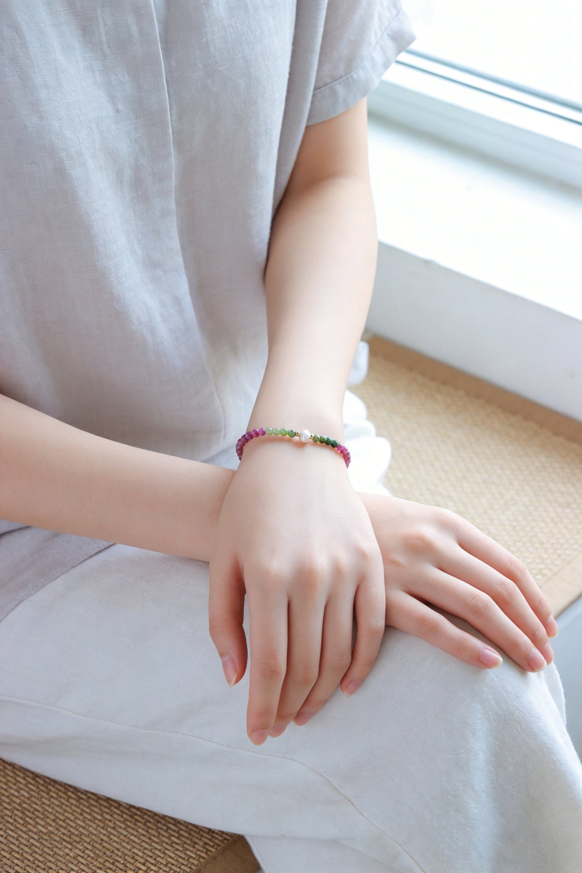 Freshwater Pearl Tourmaline Pearl Bracelet