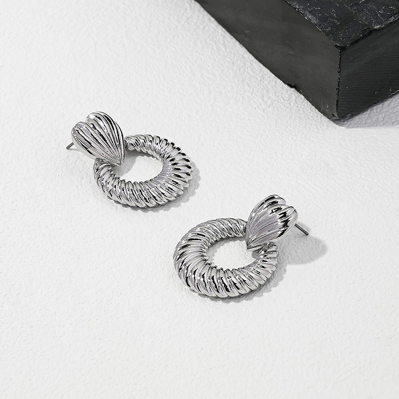 Heart-shaped Pleated Alloy Earrings with Retro French Flair