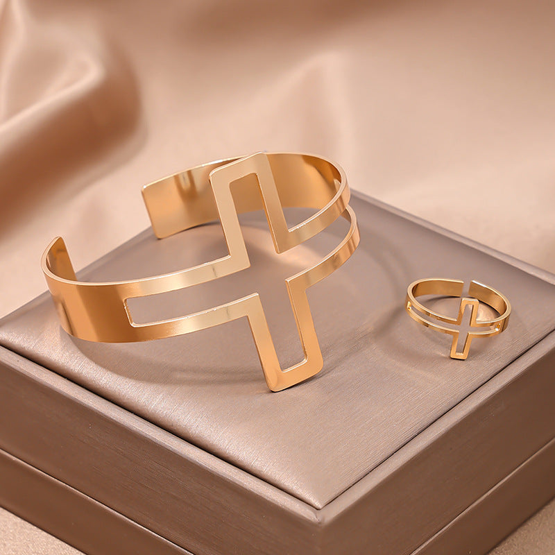 European-American Metal Geometric Bracelet & Ring Set for Women, Elegant Retro Jewelry
