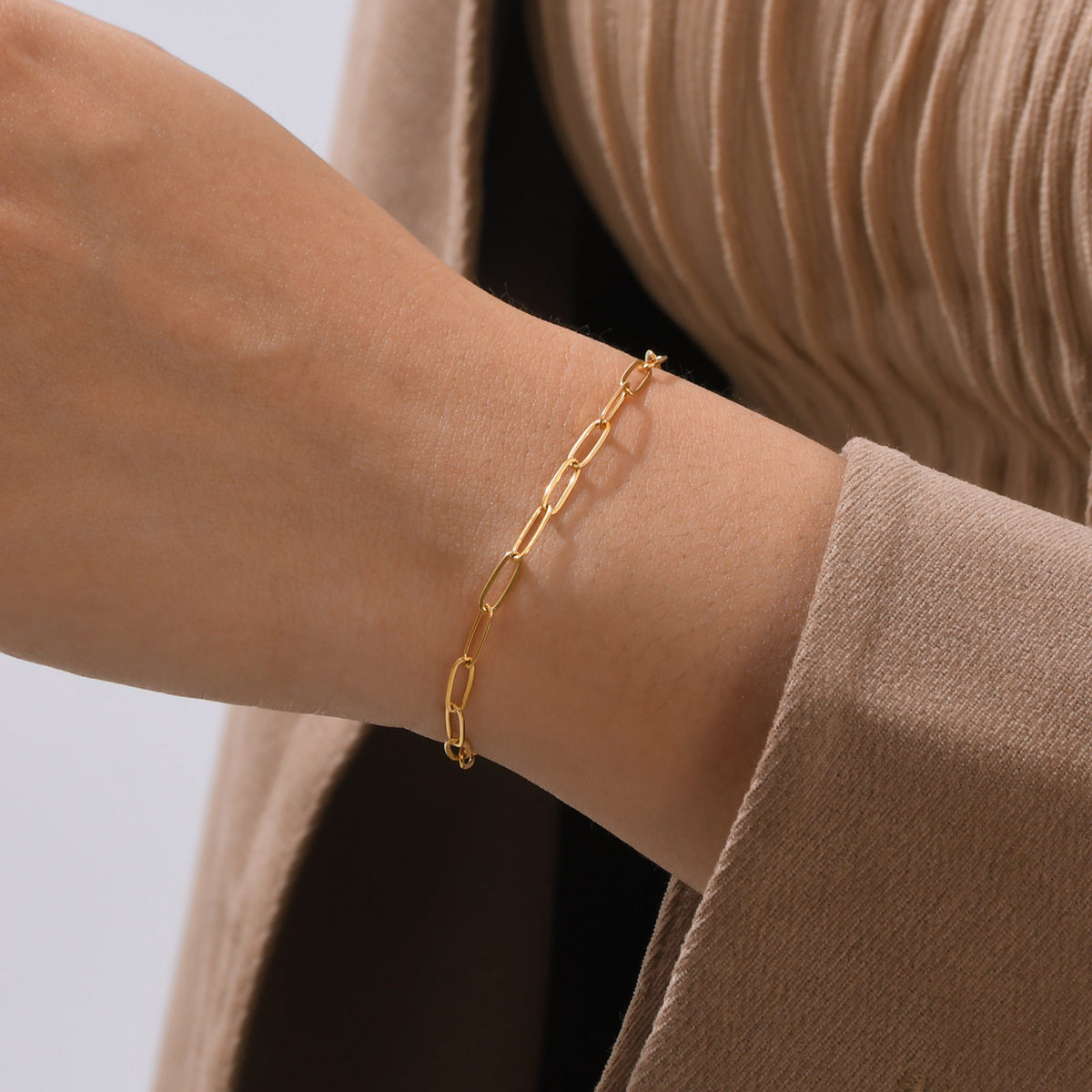 Stainless Steel Rectangular Chain Bracelet Gold Tone Lady