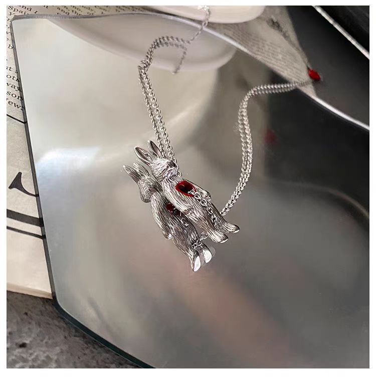 Planderful Jewelry Rabbit Pendant Necklace Titanium Steel For Men And Women Everyday Luxury Accessory