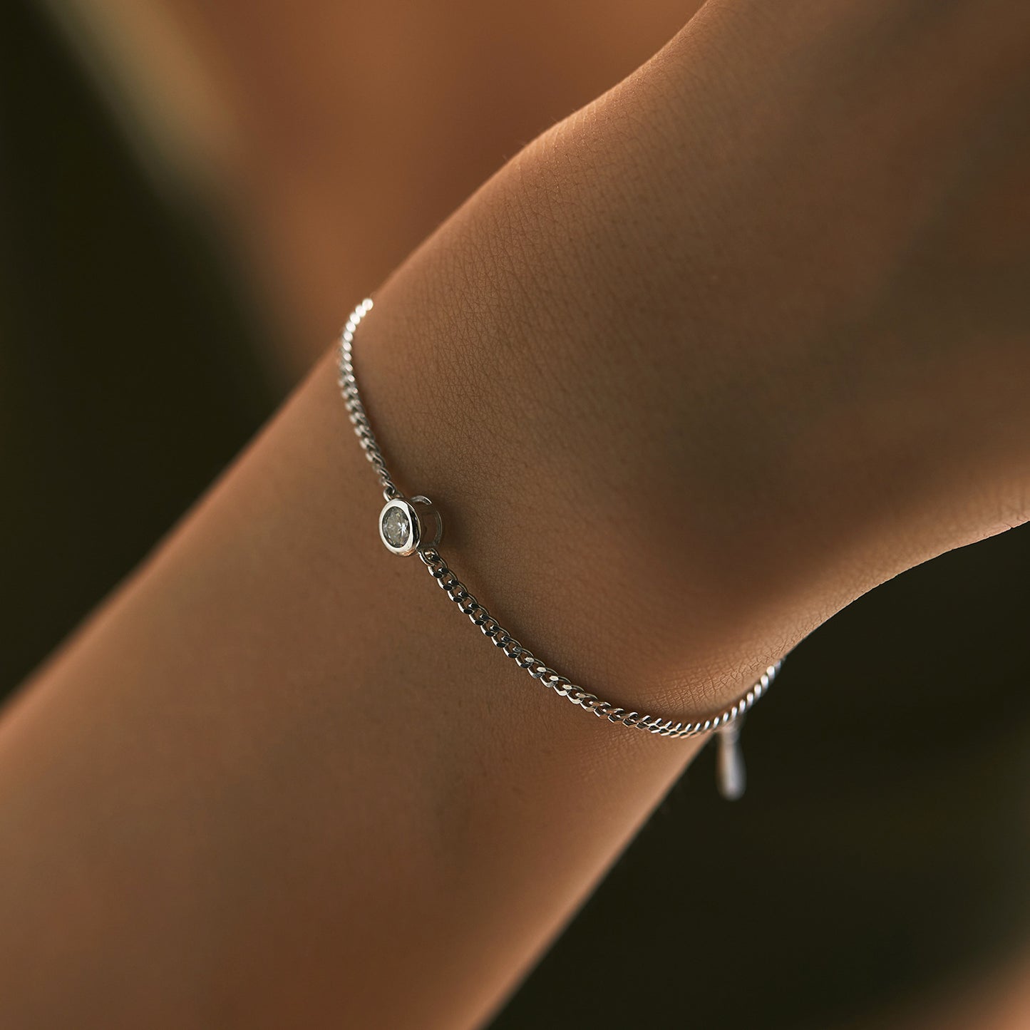 Sparkling Moissanite Sterling Silver Bracelet - Elegant and Simple Korean Jewelry