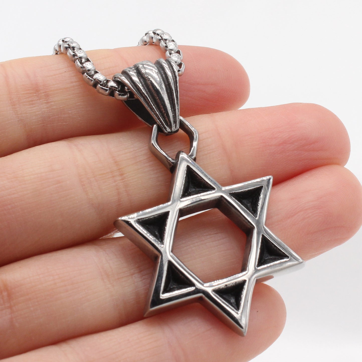 Planderful Everyday Genie – European and American Retro Hexagram Men's Titanium Steel Pendant Necklace for Men