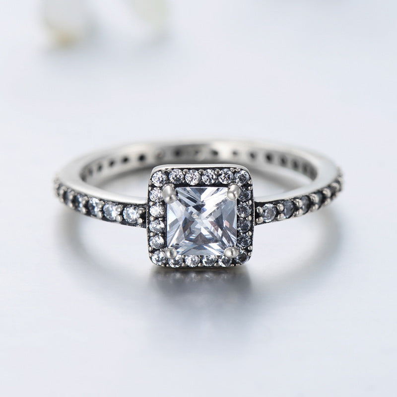 Vintage Zirconium Inlaid Sterling Silver Ring for Women