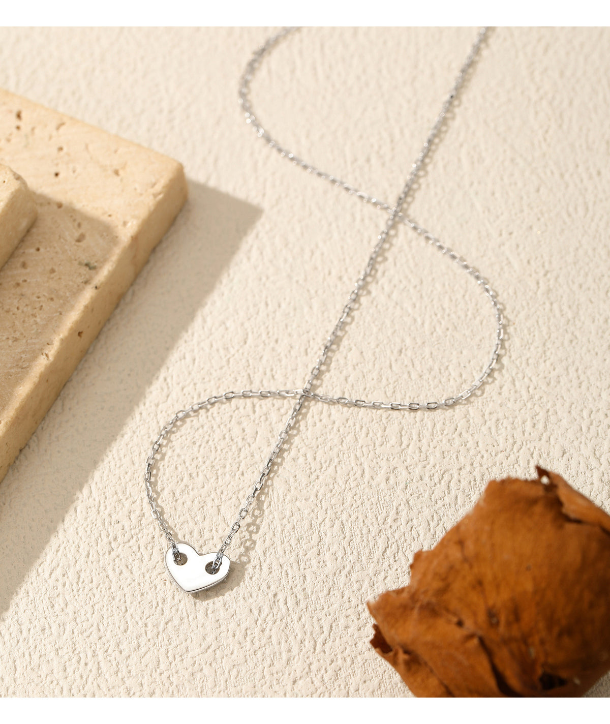925 Sterling Silver Sculptural Heart Pendant Necklace