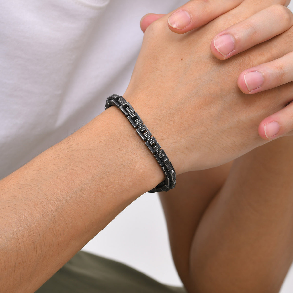 Men's Stainless Steel Embossed Hand Square Work Chain Bracelet Men's