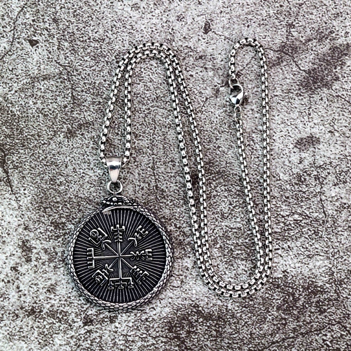 Planderful Bold Double Sided Nordic Viking Ouroboros Compass Pendant For Men Titanium Steel Retro Jewelry