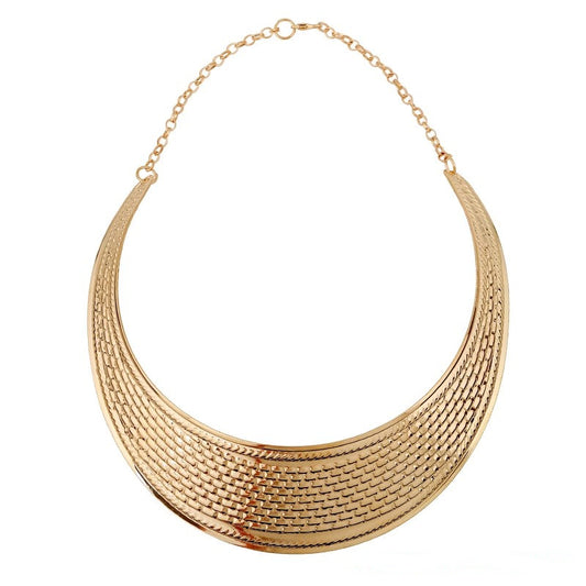 Exaggerated Metal Collar Necklace with Embossed Crescent Design - Nightclub Statement Piece