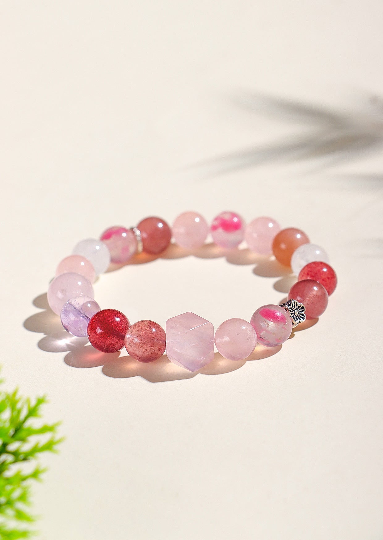 Planderful Fortune's Favor Bracelet – Fresh and Sweet Strawberry Crystal Design