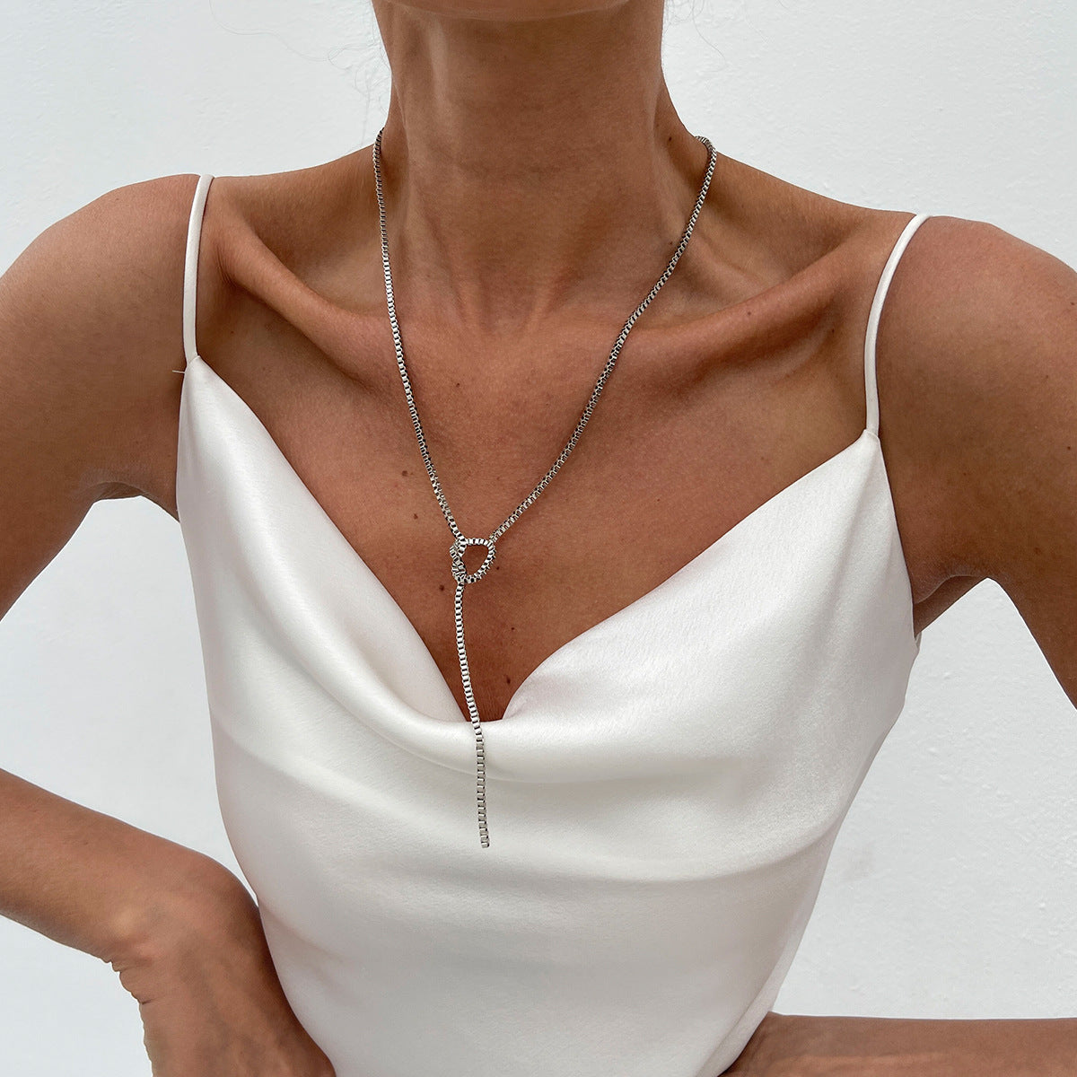 Planderful Vienna Verve Necklace – Elegant Y-Shaped Fringed Design