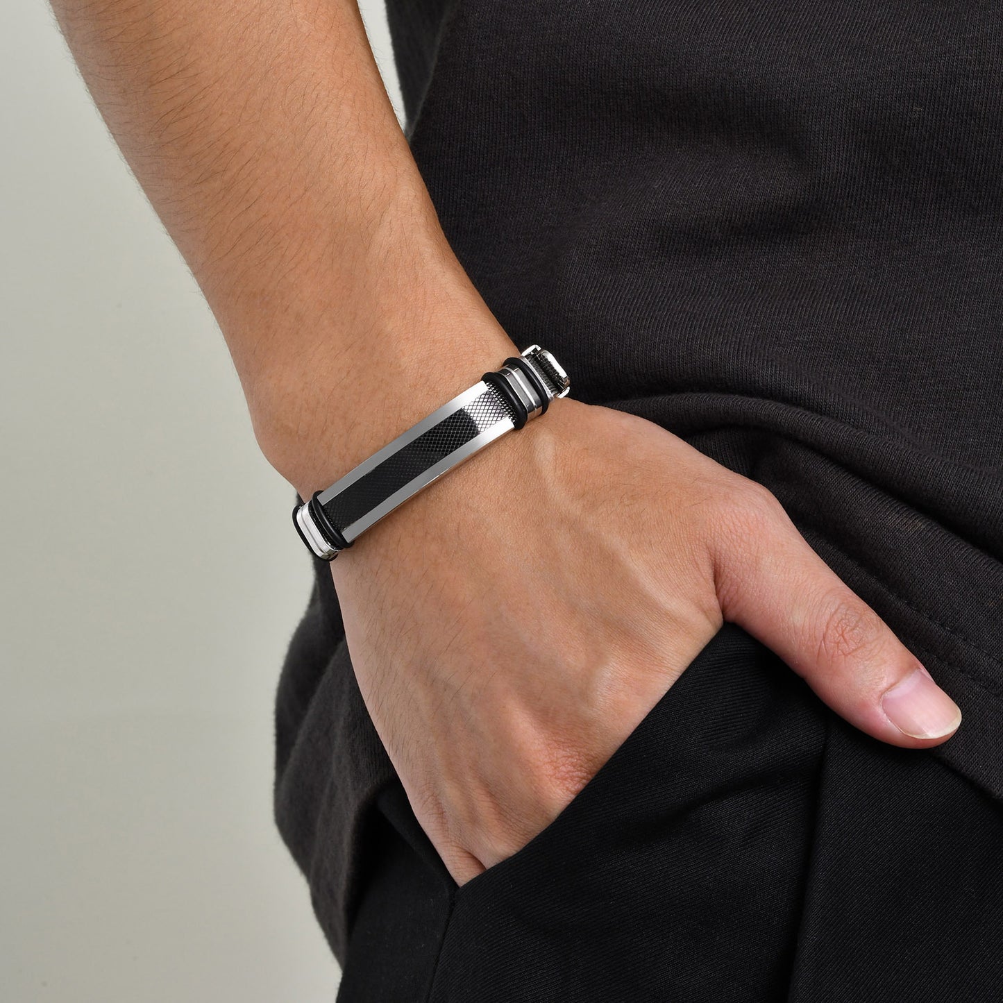 New Men's Stainless Steel Curved Mesh Strap Bracelet