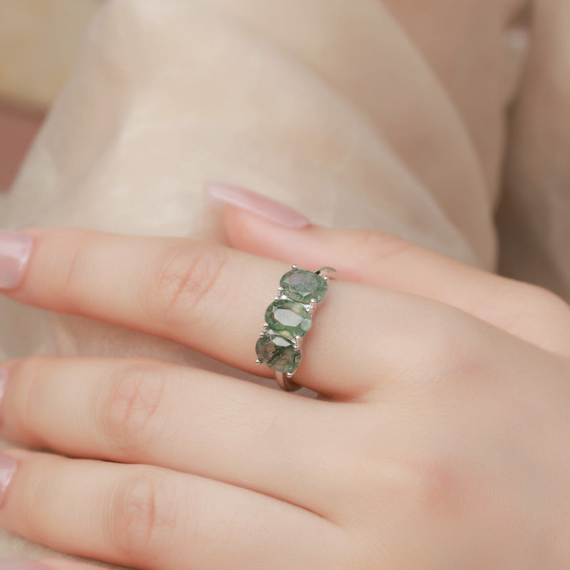 Planderful Jewelry Three Oval Green Moss Agate Ring in Sterling Silver Light Luxury Design