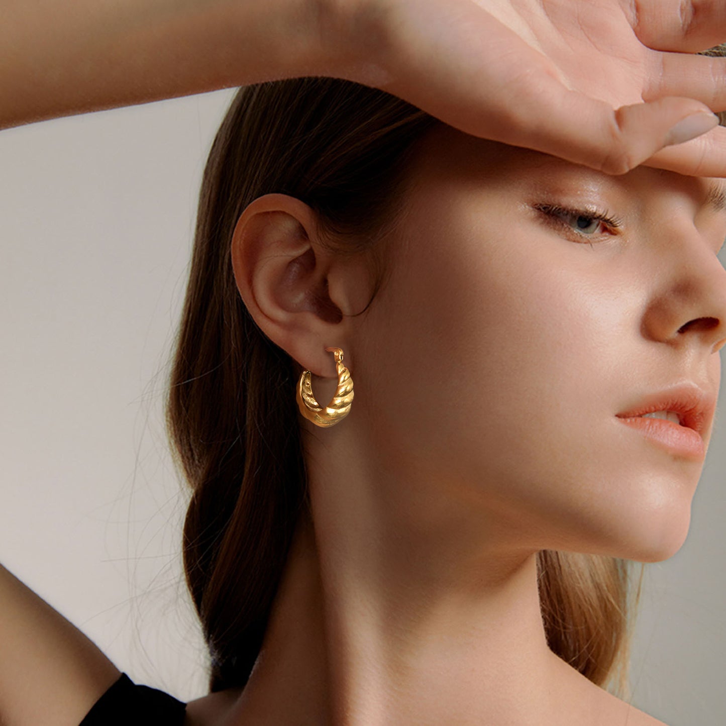 Cross-Border Earrings Wholesale Stainless Steel Women's Fashion Twist Earrings Gold